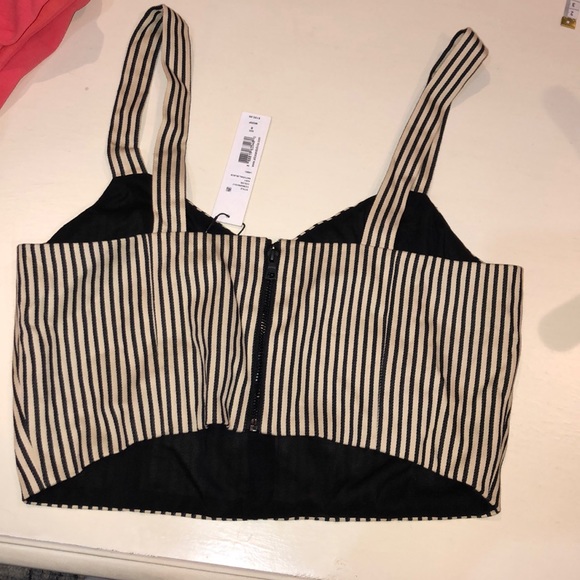 NWT Top by Alice and Olivia - Picture 2 of 4